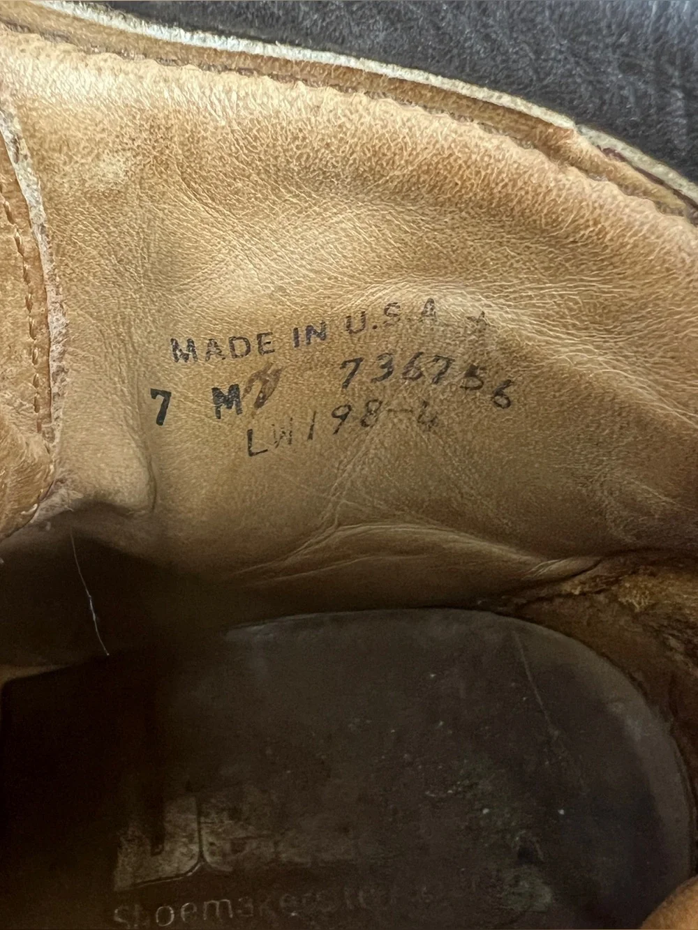 VINTAGE Dexter Mountaineer Hiking Boots Men's Sz 7 M Brown Suede Leather Vibram